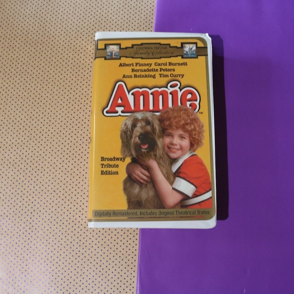 Annie VHS